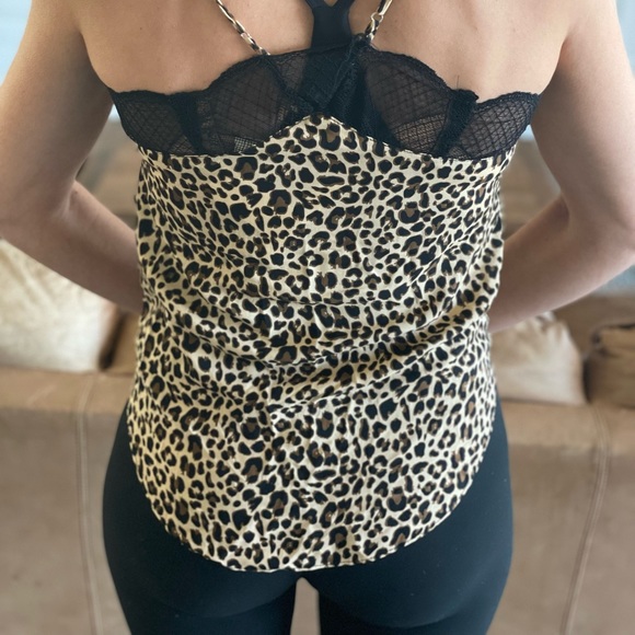 Leopard print blouse - Picture 4 of 9